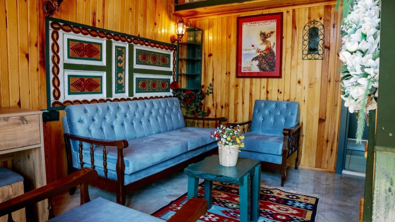 Bed and Breakfast Serender Bungalov Фоча Екстер'єр фото